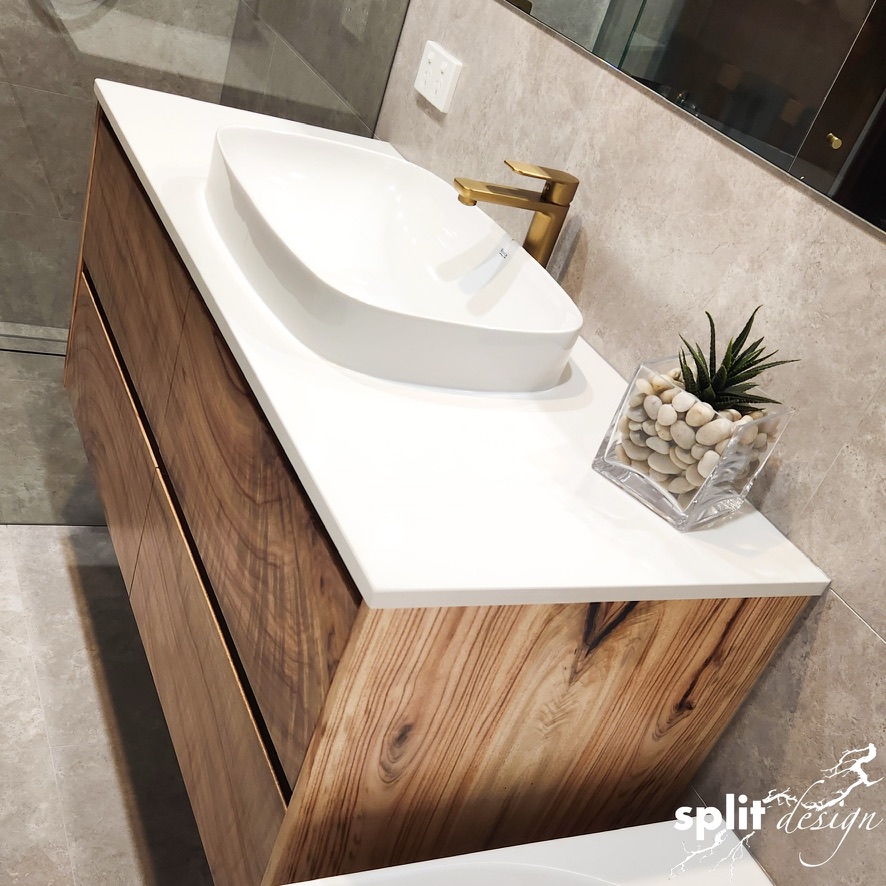 Camphor Laurel Multi-Drawer Vanity